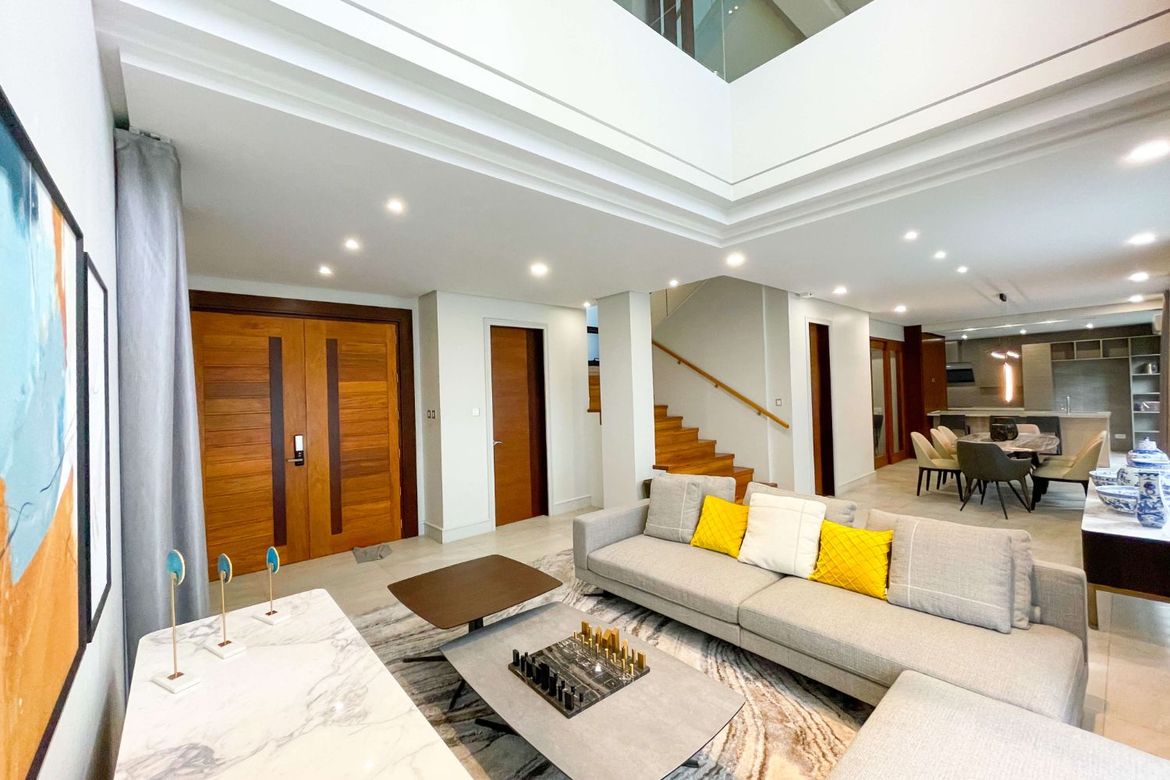 5 Bedroom Townhouse for Sale in Mariana, Quezon City, Metro Manila near LRT-2 Gilmore