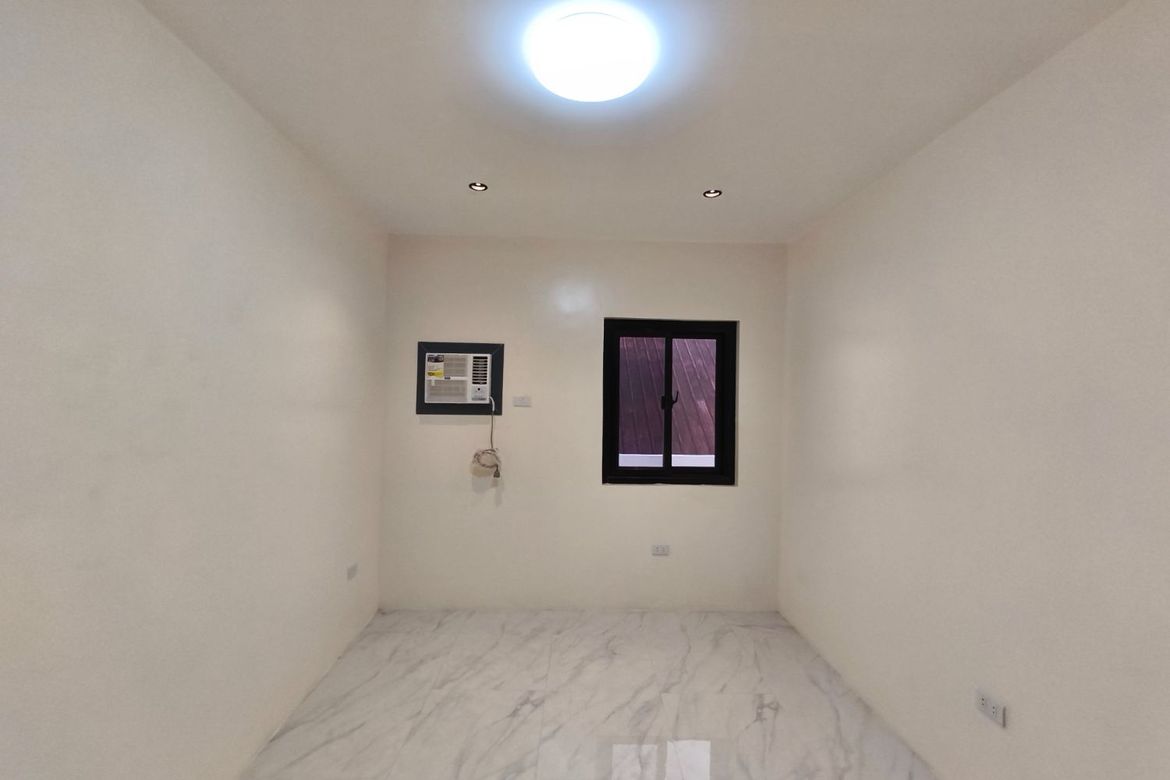 5 Bedroom Townhouse for Sale in Mayamot, Antipolo, Rizal – photo 5