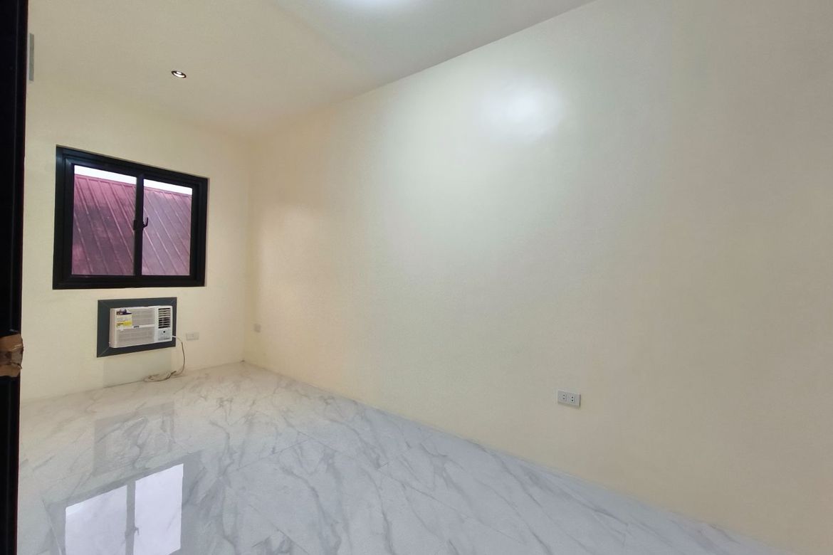 5 Bedroom Townhouse for Sale in Mayamot, Antipolo, Rizal – photo 7