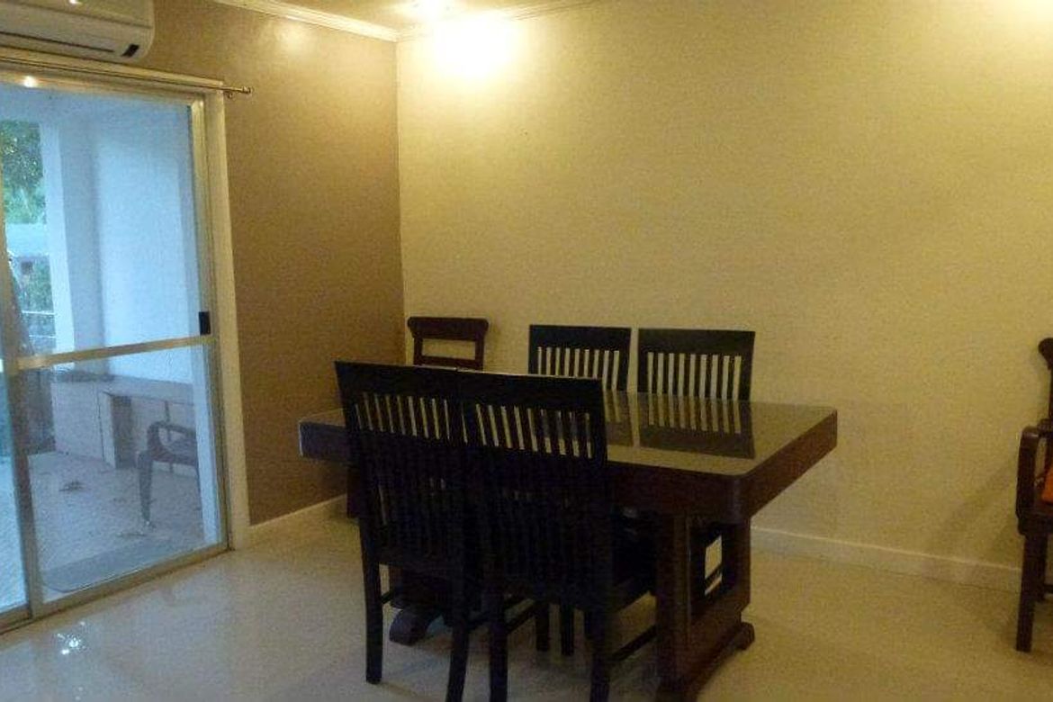 5 Bedroom Townhouse for Sale in Old Cabalan, Olongapo, Zambales – photo 3