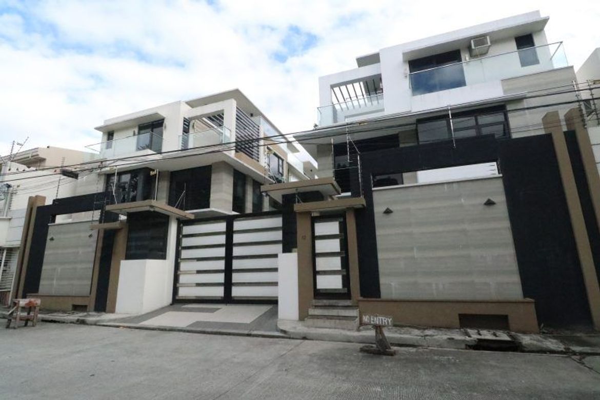 5 Bedroom Townhouse for Sale in Quiapo, Manila, Metro Manila near LRT-1 Carriedo – photo 5