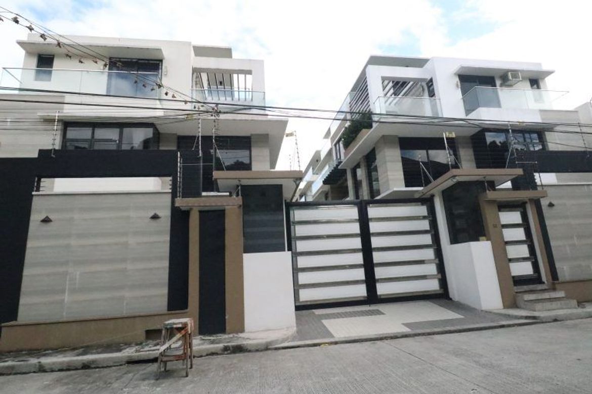 5 Bedroom Townhouse for Sale in Quiapo, Manila, Metro Manila near LRT-1 Carriedo – photo 8