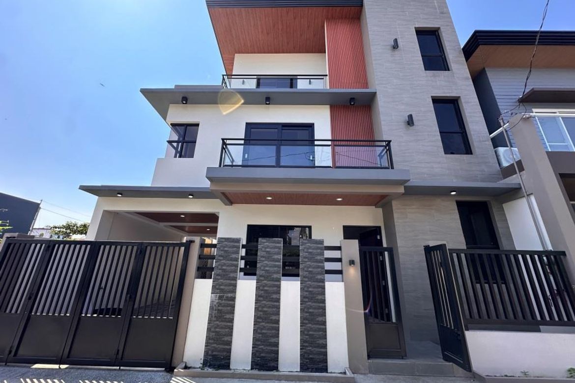 5 Bedroom Townhouse for Sale in San Andres, Cainta, Rizal – photo 2
