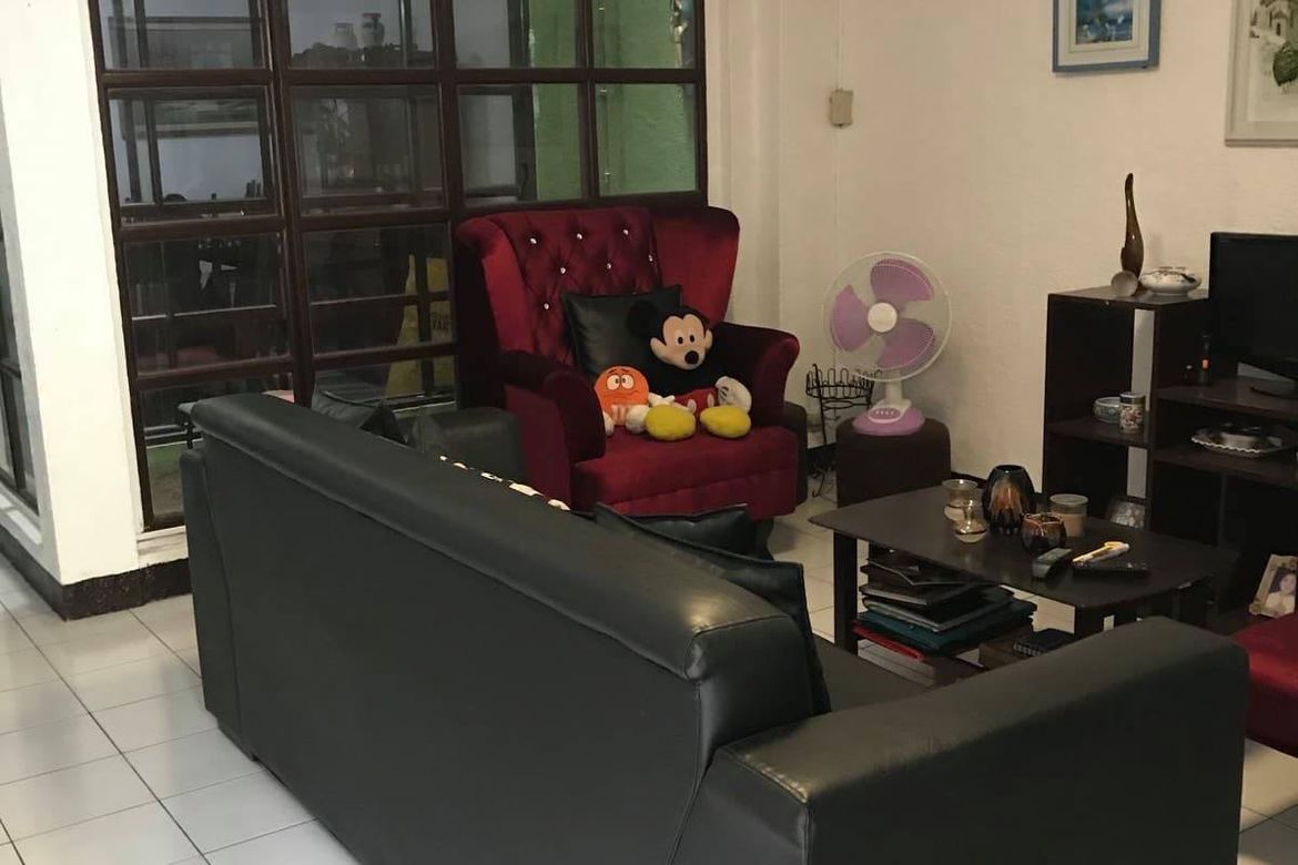 5 Bedroom Townhouse for Sale in San Antonio, Pasig, Metro Manila near MRT-3 Ortigas – photo 5