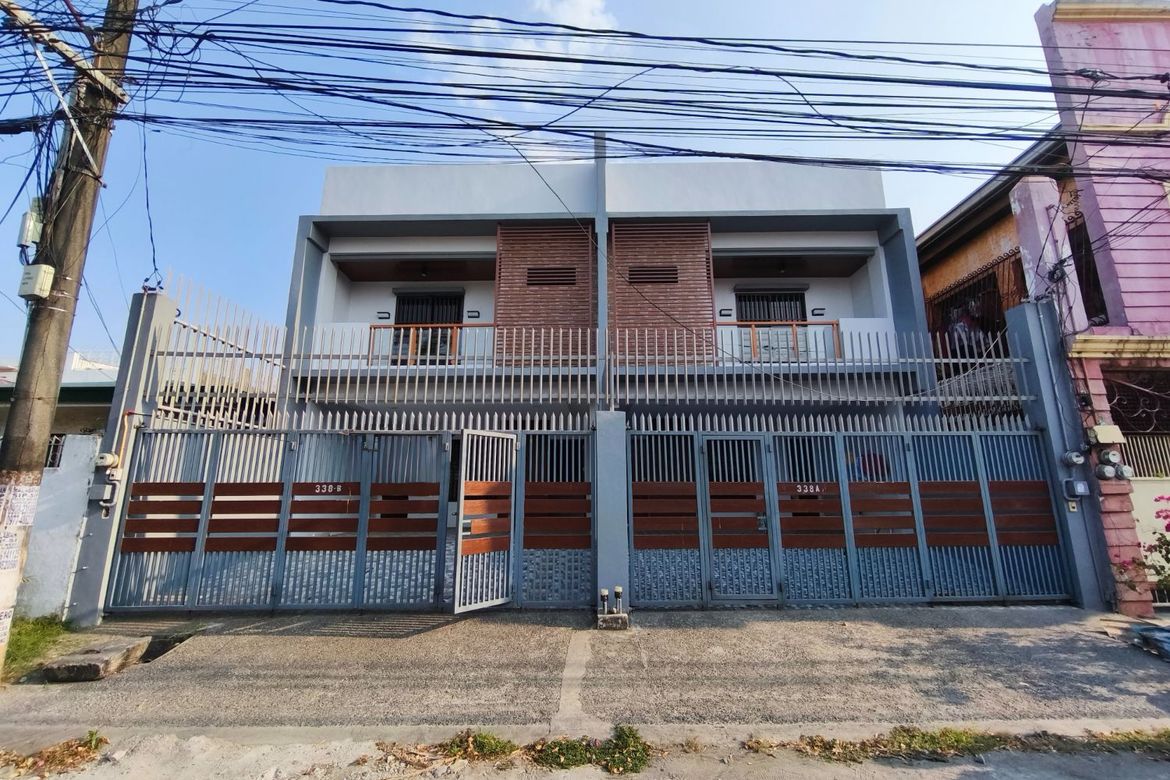 5 Bedroom Townhouse for Sale in San Dionisio, Parañaque, Metro Manila