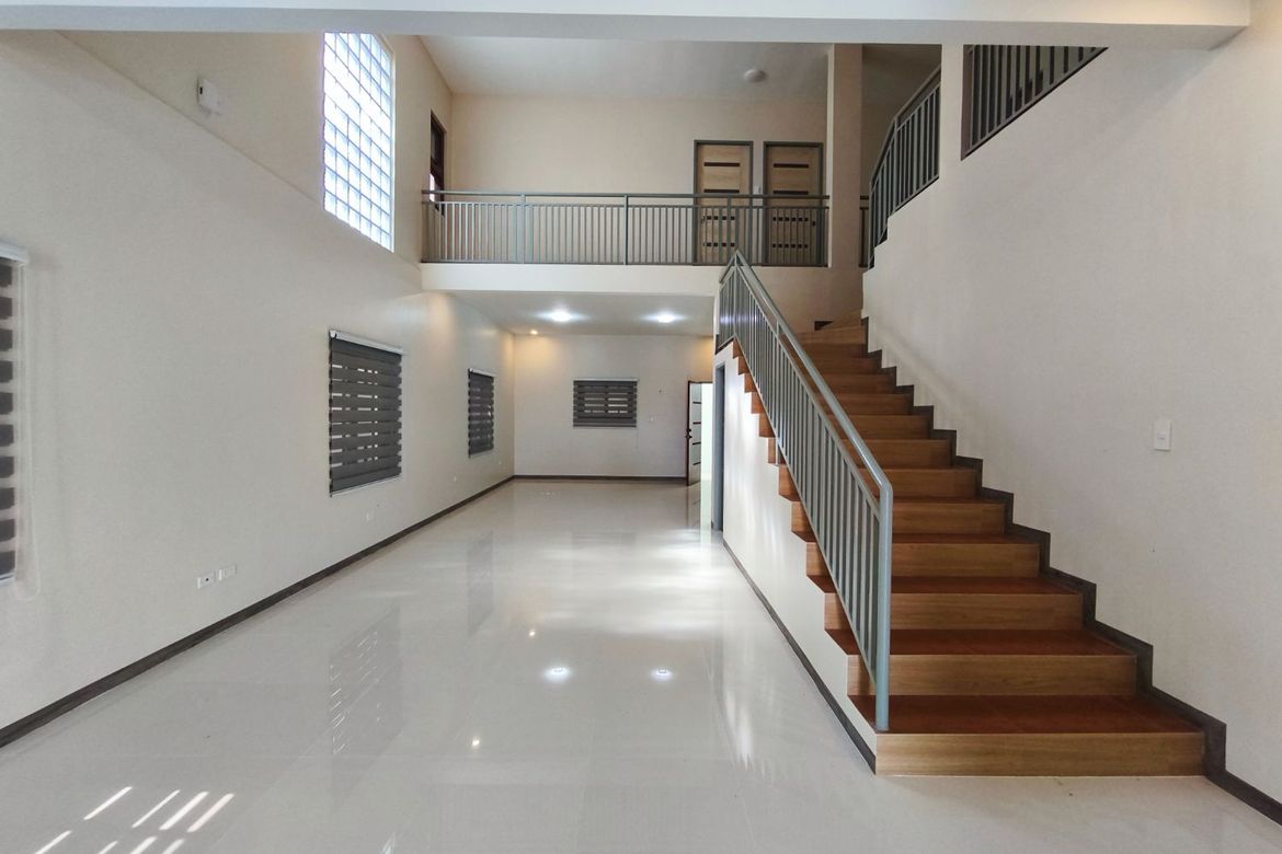 5 Bedroom Townhouse for Sale in San Jose, Tagaytay, Cavite – photo 5
