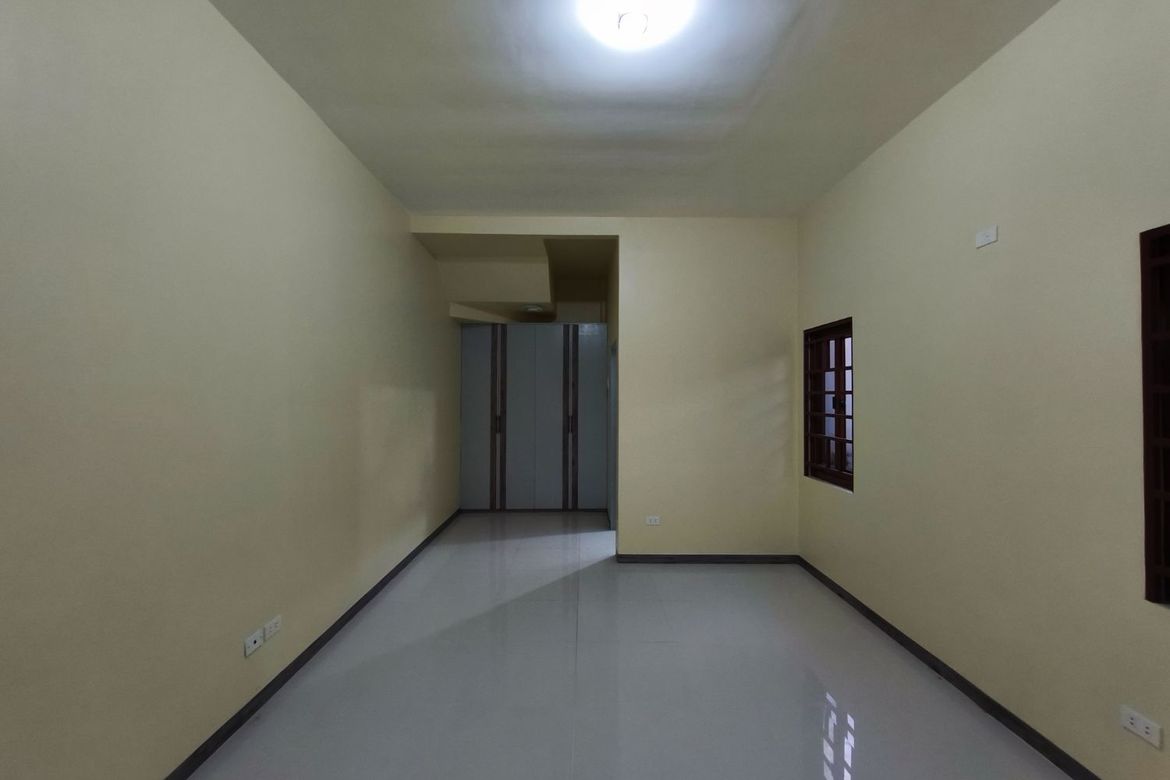 5 Bedroom Townhouse for Sale in San Jose, Tagaytay, Cavite – photo 6