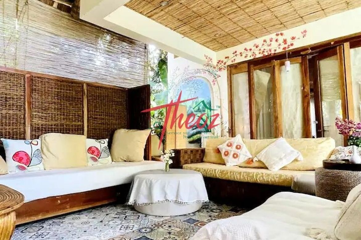 5 Bedroom Villa for Sale in Balabag, Malay, Aklan