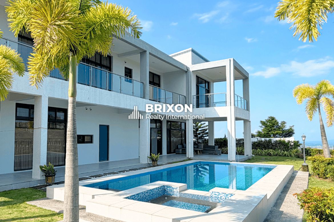 5 Bedroom Villa for Sale in Balibago, Angeles, Pampanga