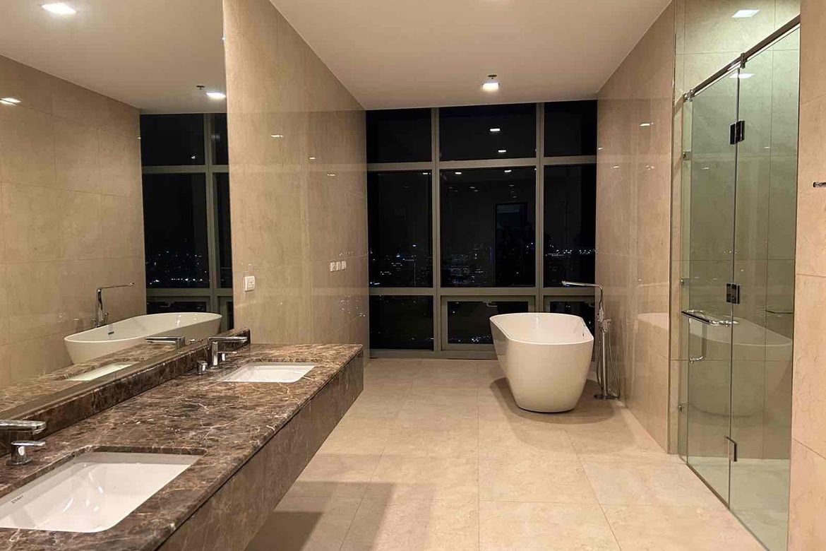 5 Bedroom Villa for Sale in BGC, Taguig, Metro Manila – photo 6