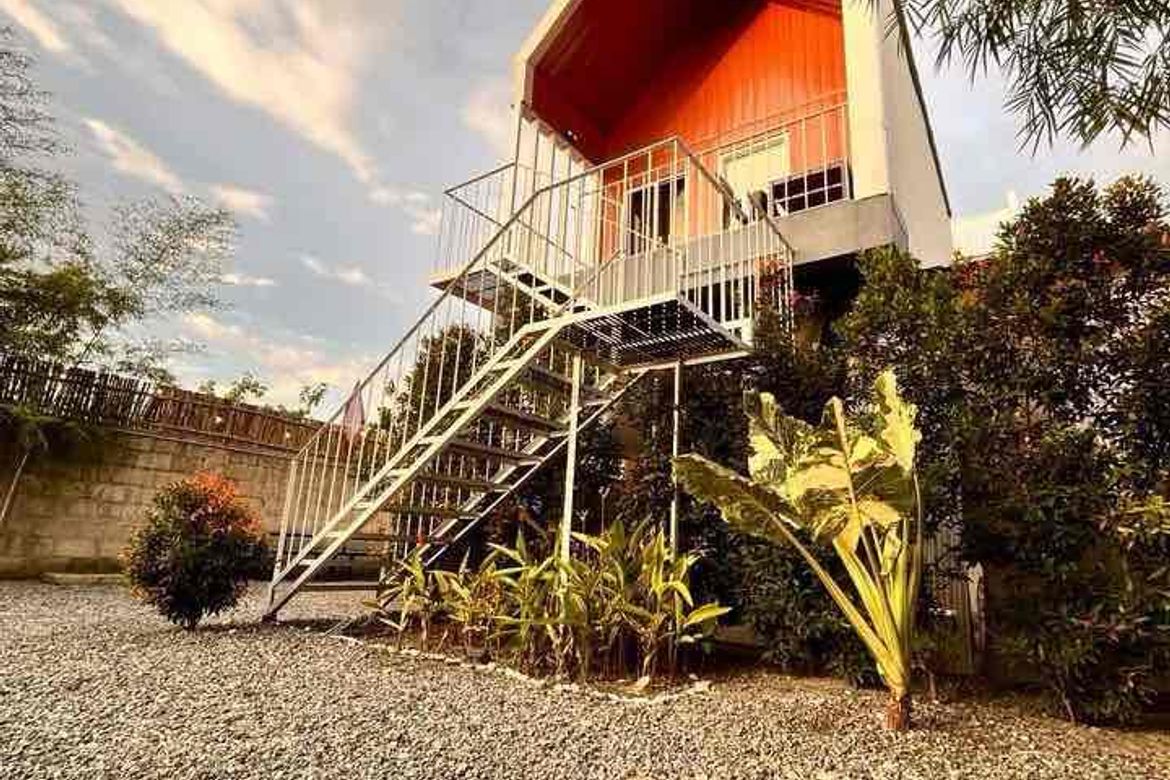 5 Bedroom Villa for Sale in Mabiga, Mabalacat, Pampanga