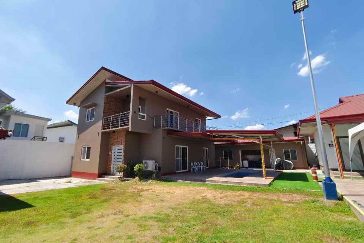 5 Bedroom Villa for Sale in Manibaug Paralaya, Porac, Pampanga – photo 2