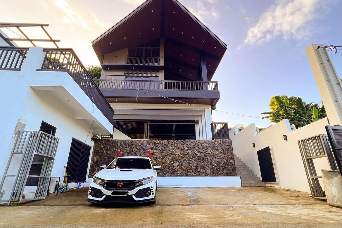 5 Bedroom Villa for Sale in Poblacion Barangay 9, Lipa, Batangas – photo 2