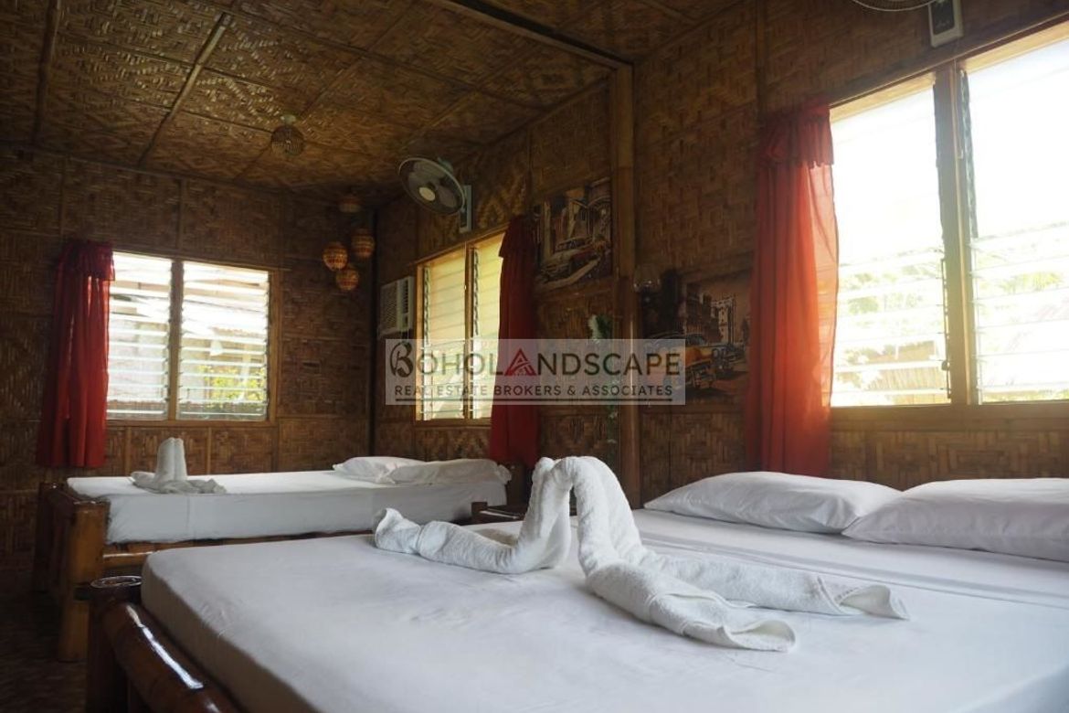 5 Bedroom Villa for Sale in San Isidro, Dauis, Bohol – photo 3