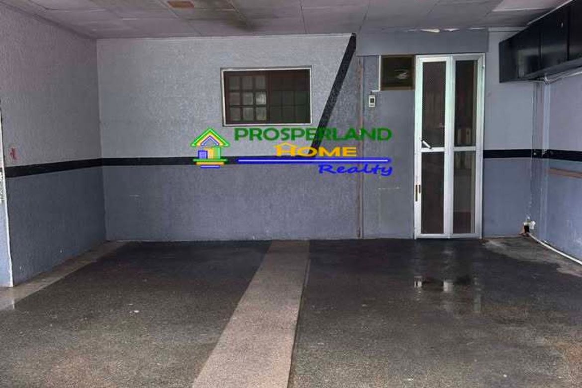 5 Bedroom Warehouse / Factory for Rent in Batasan Hills, Quezon City, Metro Manila