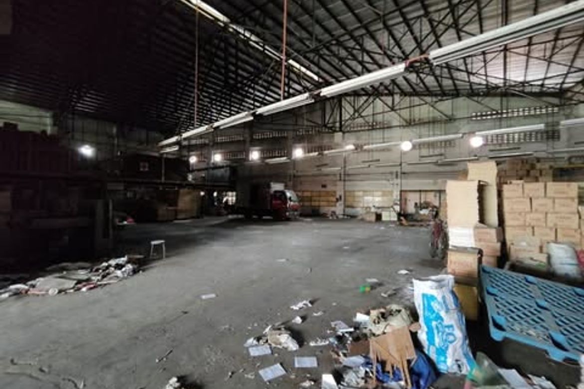 5 Bedroom Warehouse / Factory for Sale in Malinta, Valenzuela, Metro Manila – photo 2