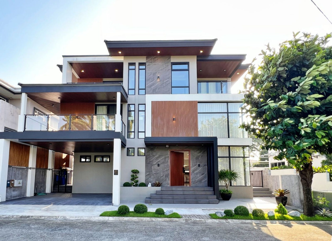 Brand-New 6-Bedroom Bali-Inspired House for Sale in Bali Mansions, South Forbes, Silang, Cavite
