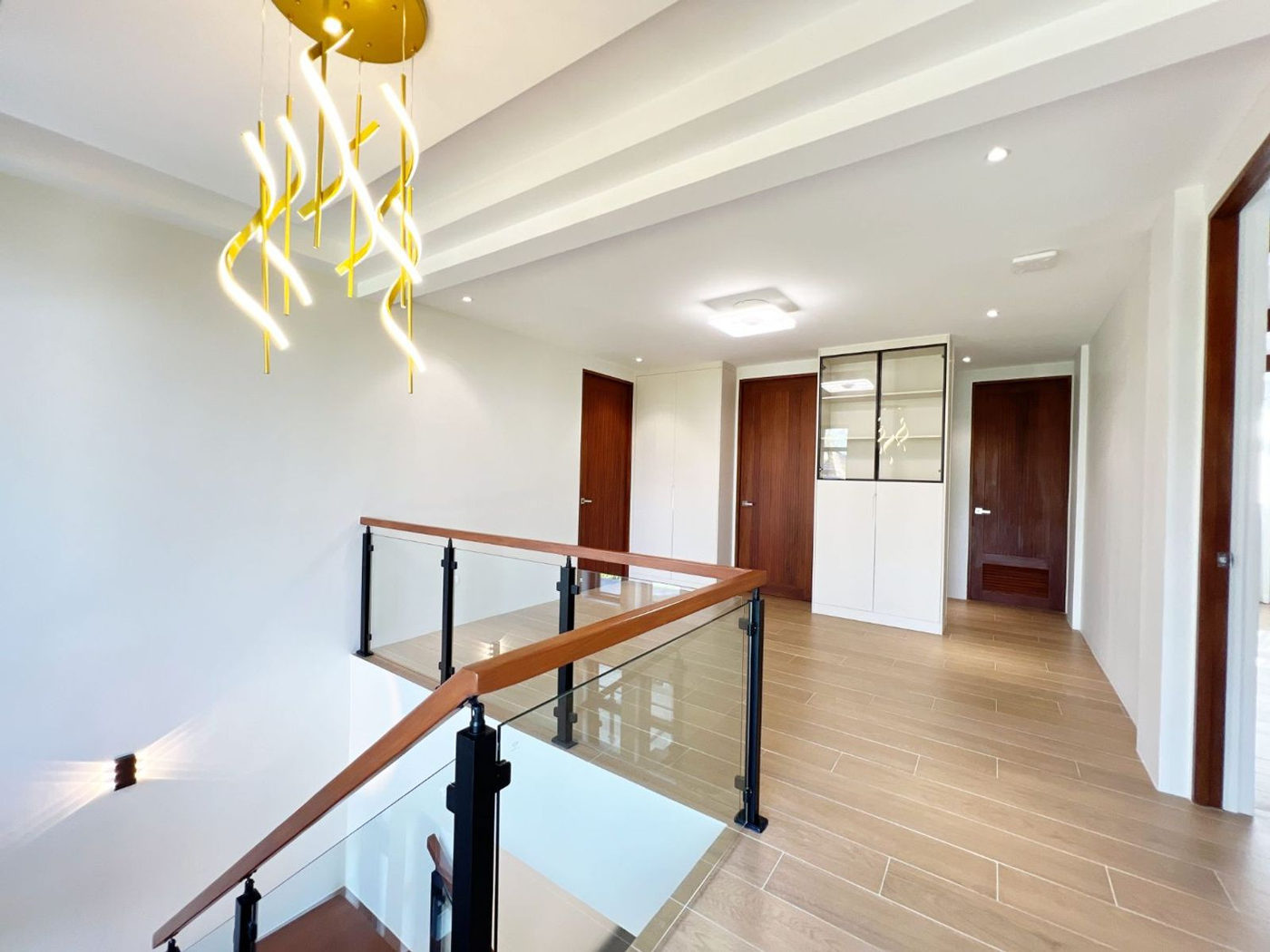 Brand-New 6-Bedroom Bali-Inspired House for Sale in Bali Mansions, South Forbes, Silang, Cavite – photo 27
