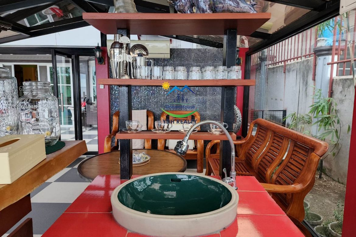 6 Bedroom Commercial for Sale in Corazon, Catmon, Cebu – photo 8