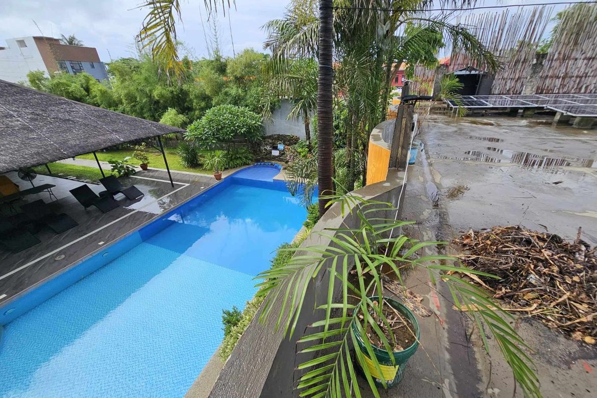 6 Bedroom Commercial for Sale in Maugat, Nasugbu, Batangas