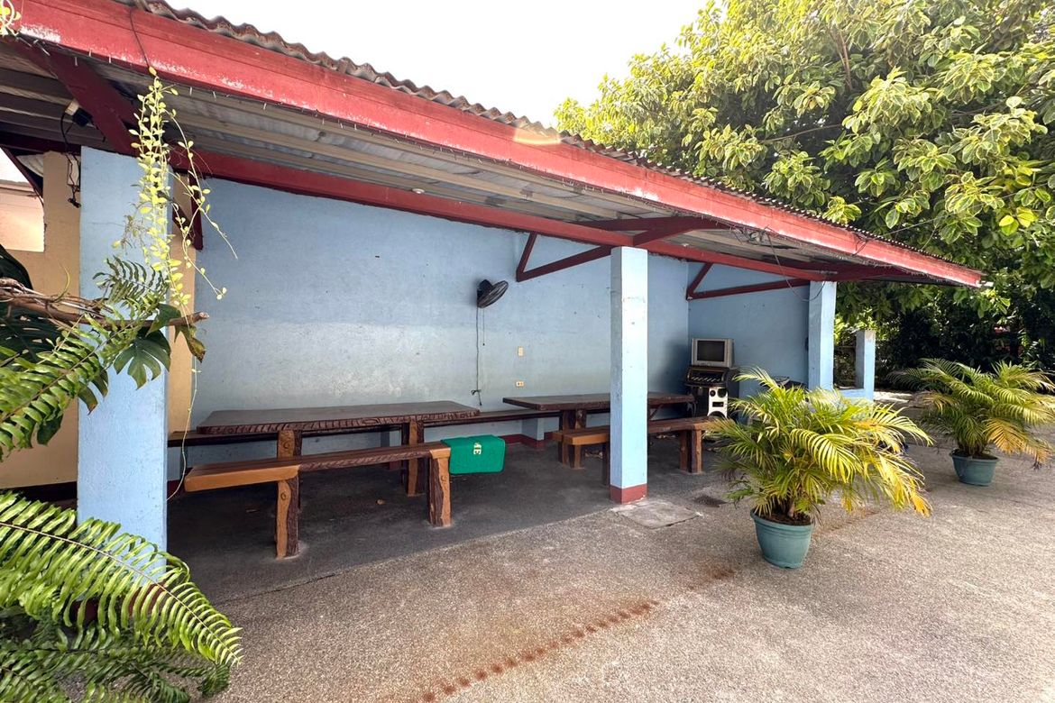 6 Bedroom Commercial for Sale in Pansol, Calamba, Laguna – photo 5