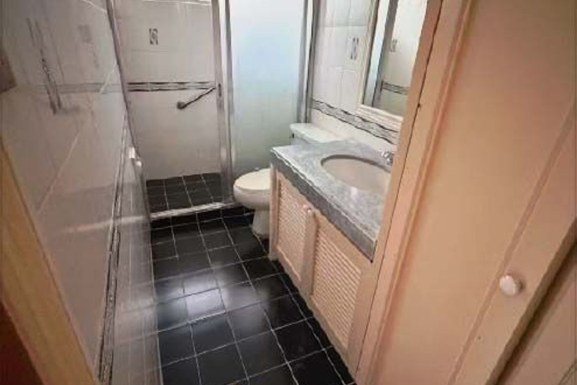 6 Bedroom House for Rent in Ayala Alabang Village, New Alabang Village, Muntinlupa, Metro Manila photo 3