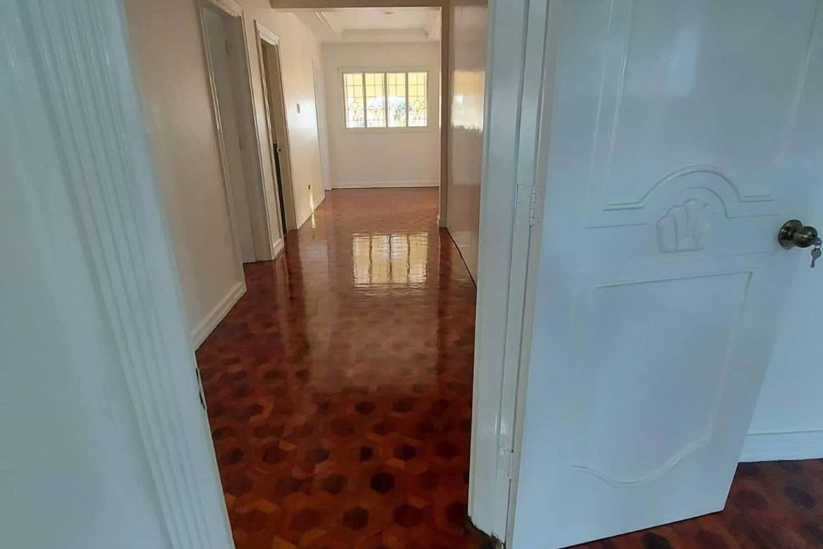6 Bedroom House for Rent in BF Homes, Parañaque, Metro Manila photo 4