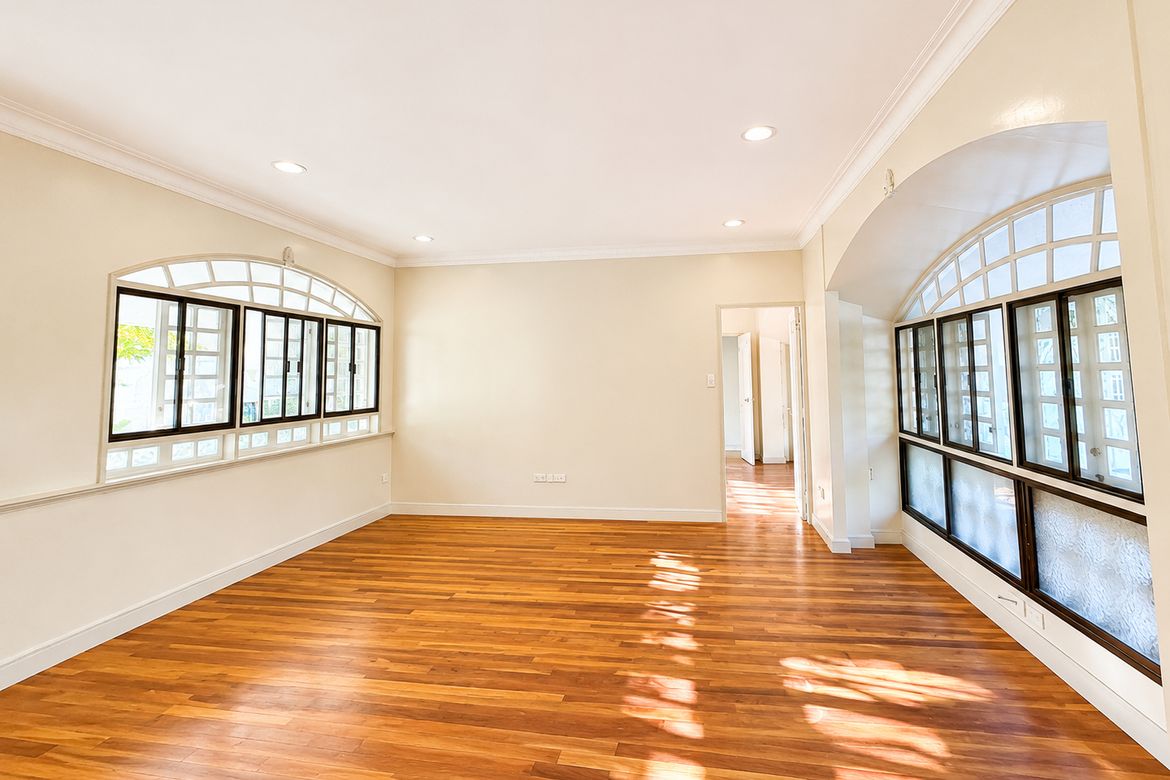 6 Bedroom House for Rent in Dasmariñas Village, Dasmariñas North, Makati, Metro Manila near MRT-3 Magallanes