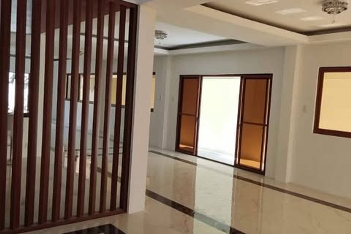 6 Bedroom House for Rent in Don Bosco, Parañaque, Metro Manila photo 3