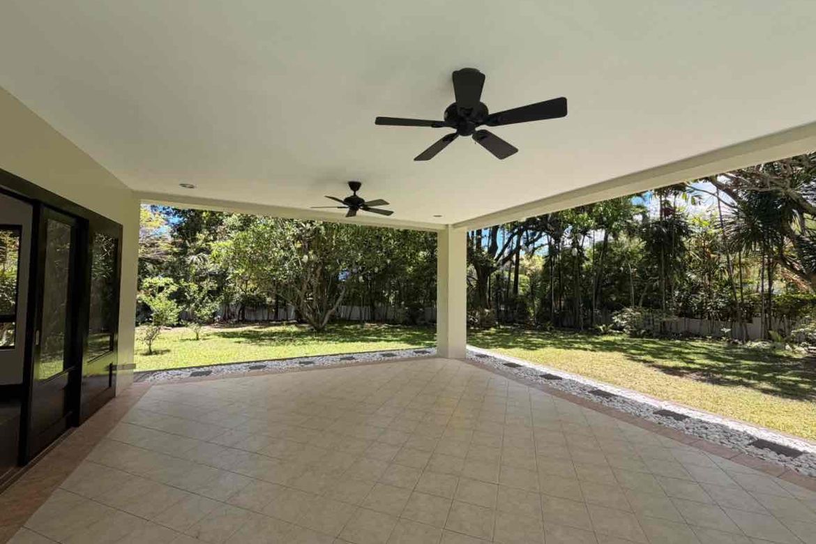 6 Bedroom House for Rent in Forbes Park North, Makati, Metro Manila near MRT-3 Ayala photo 5