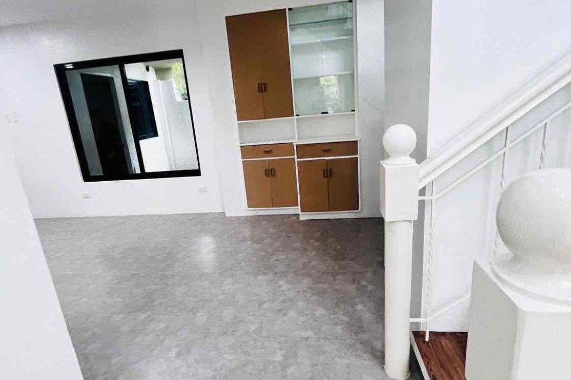 6 Bedroom House for Rent in Ma-A, Davao City, Davao del Sur photo 2