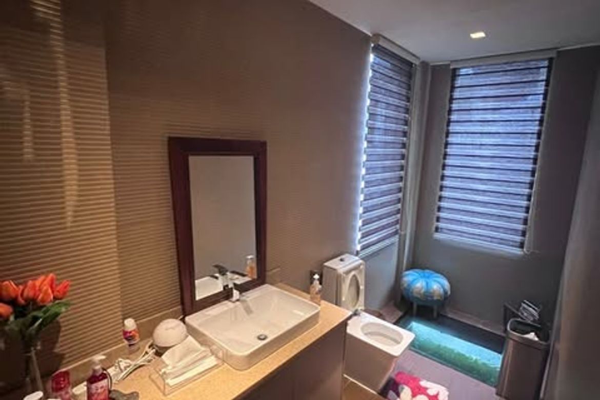 6 Bedroom House for Rent in Sun Valley, Parañaque, Metro Manila photo 4
