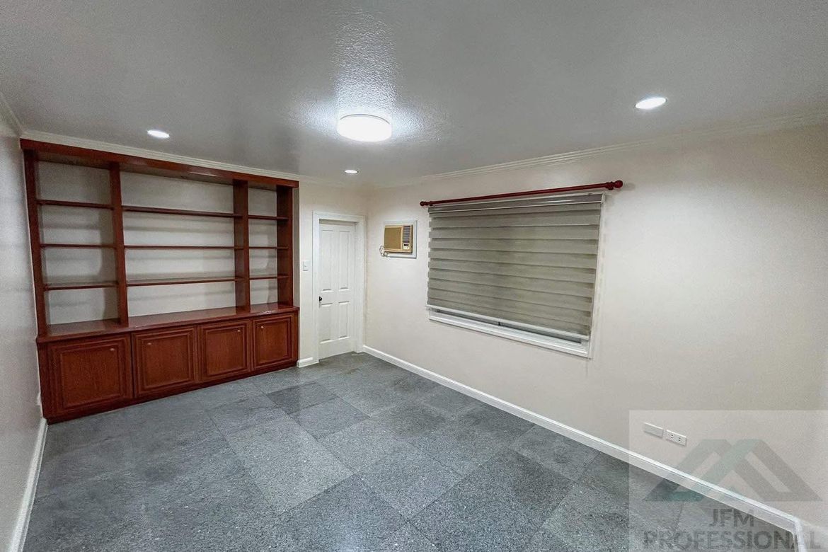 6 Bedroom House for Sale in Ayala Alabang Village, New Alabang Village, Muntinlupa, Metro Manila – photo 4