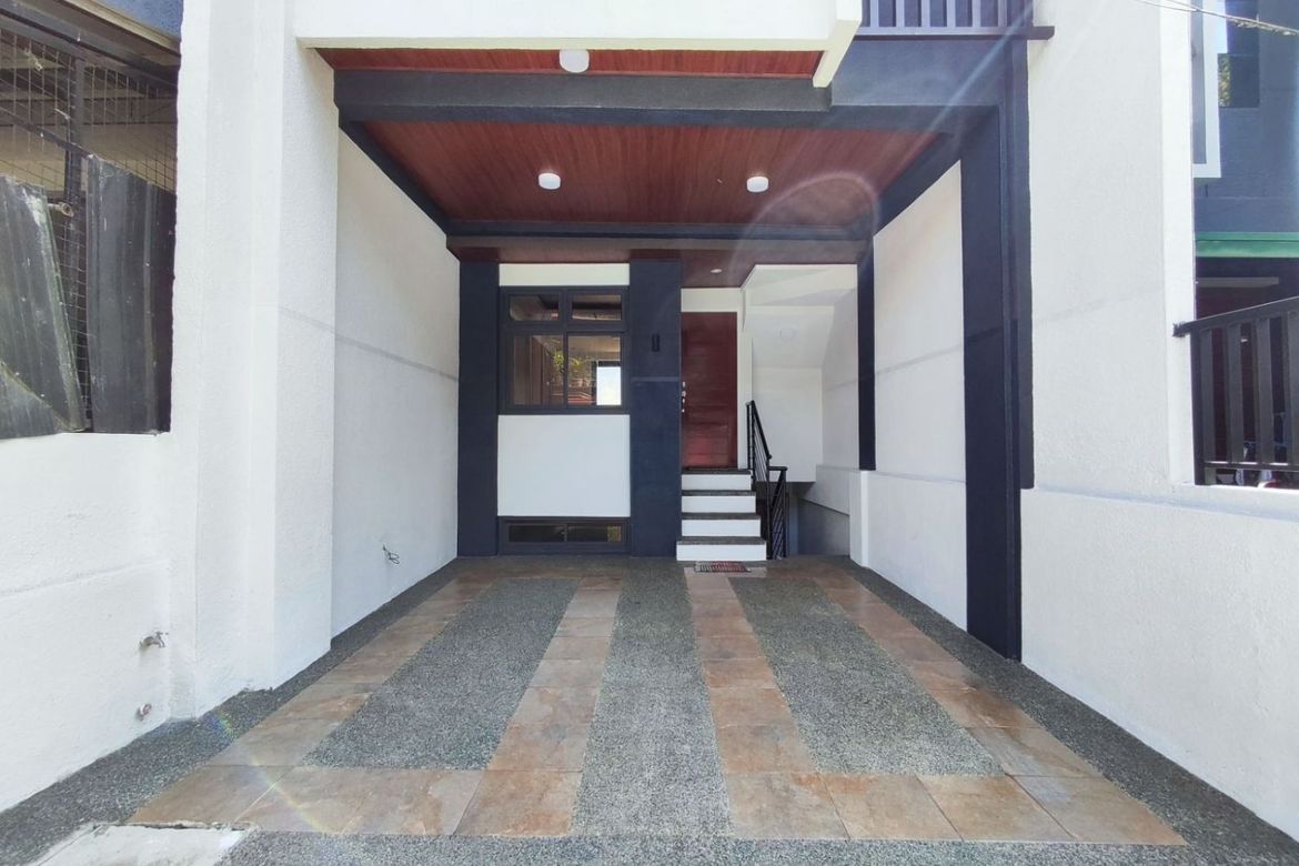 6 Bedroom House for Sale in Bakakeng North, Baguio, Benguet – photo 2