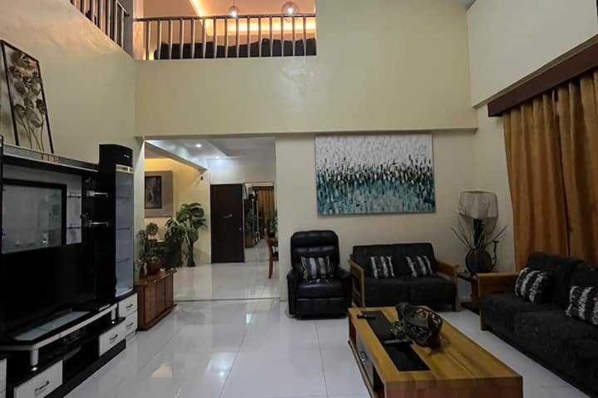 6 Bedroom House for Sale in Balantang, Iloilo City, Iloilo – photo 2