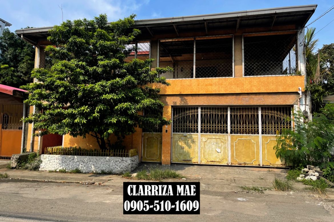 6 Bedroom House for Sale in Barangay 167, Caloocan, Metro Manila