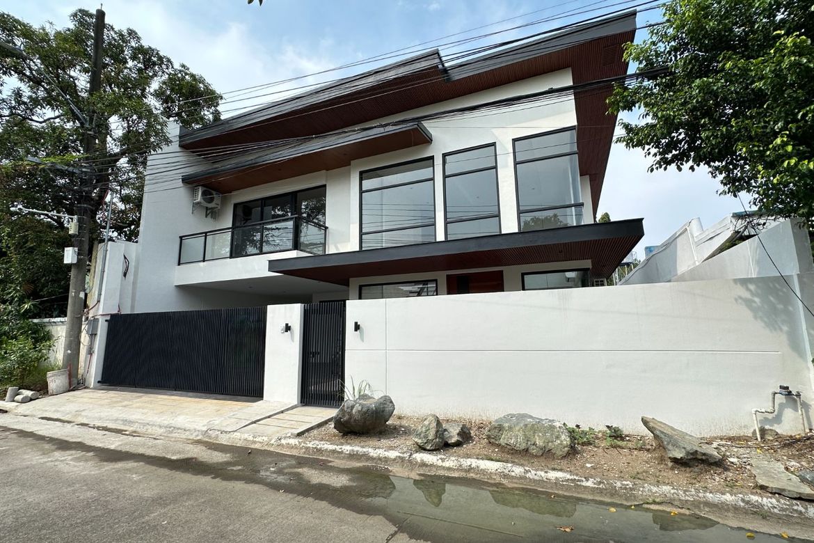 6 Bedroom House for Sale in Barangay 169, Caloocan, Metro Manila – photo 3