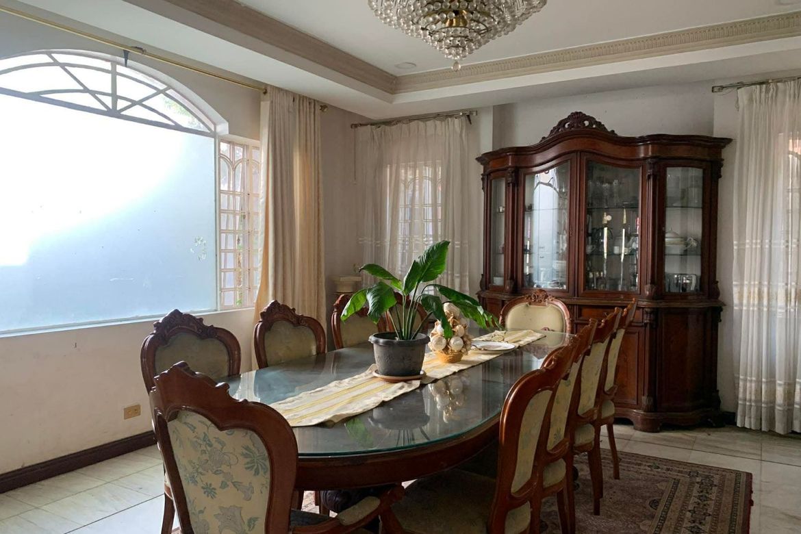 6 Bedroom House for Sale in Barangka, Marikina, Metro Manila – photo 3