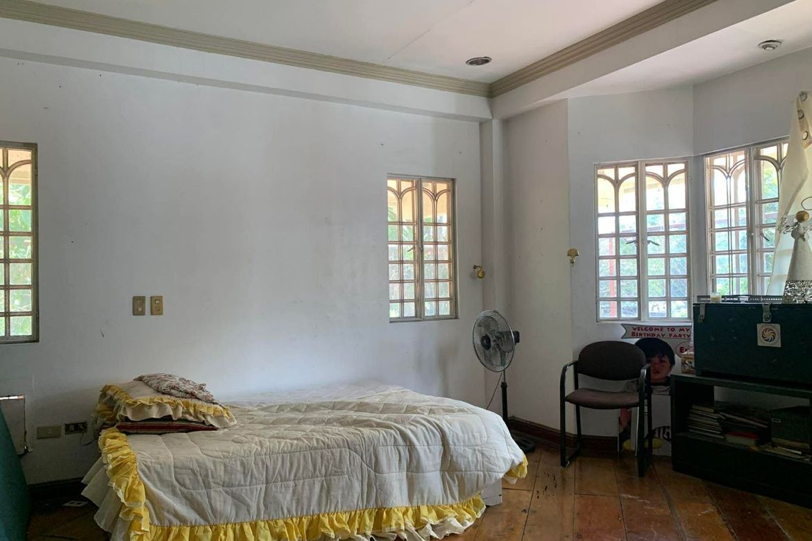 6 Bedroom House for Sale in Barangka, Marikina, Metro Manila – photo 6
