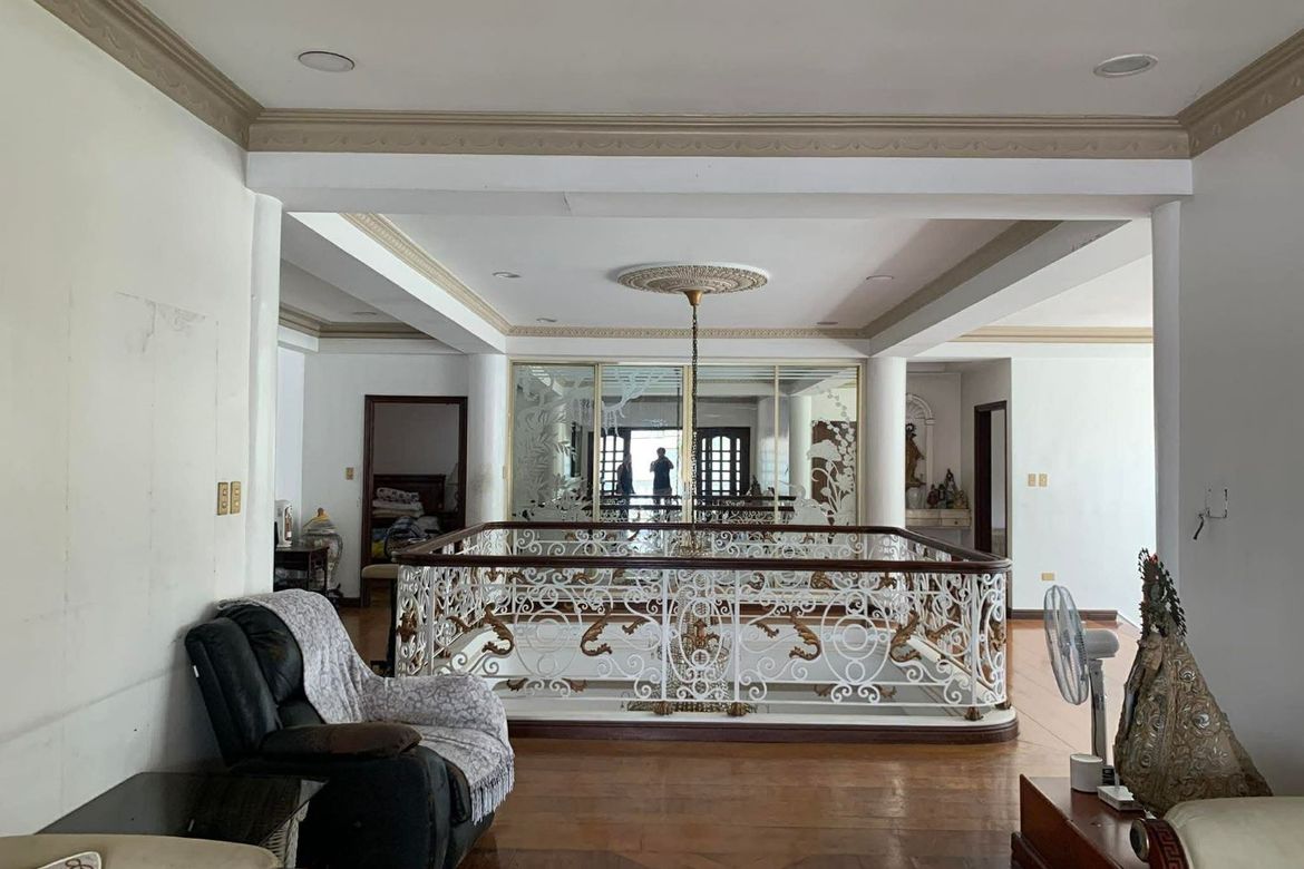 6 Bedroom House for Sale in Barangka, Marikina, Metro Manila – photo 8