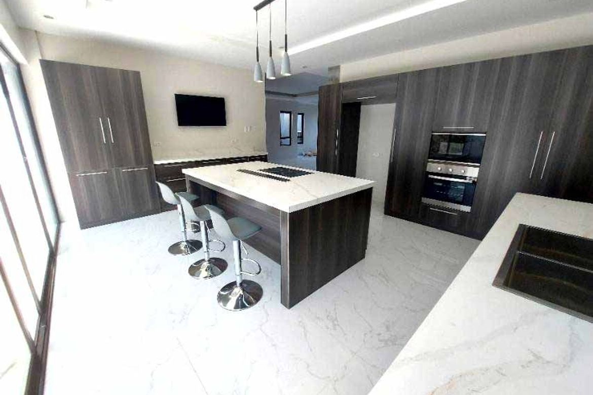6 Bedroom House for Sale in Batasan Hills, Quezon City, Metro Manila – photo 5