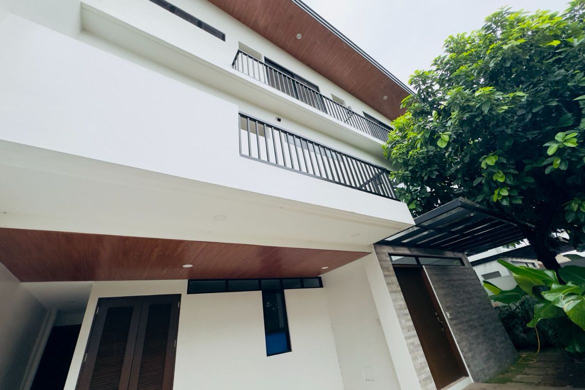 6 Bedroom House for Sale in BF Homes Parañaque, BF Homes, Parañaque, Metro Manila – photo 4