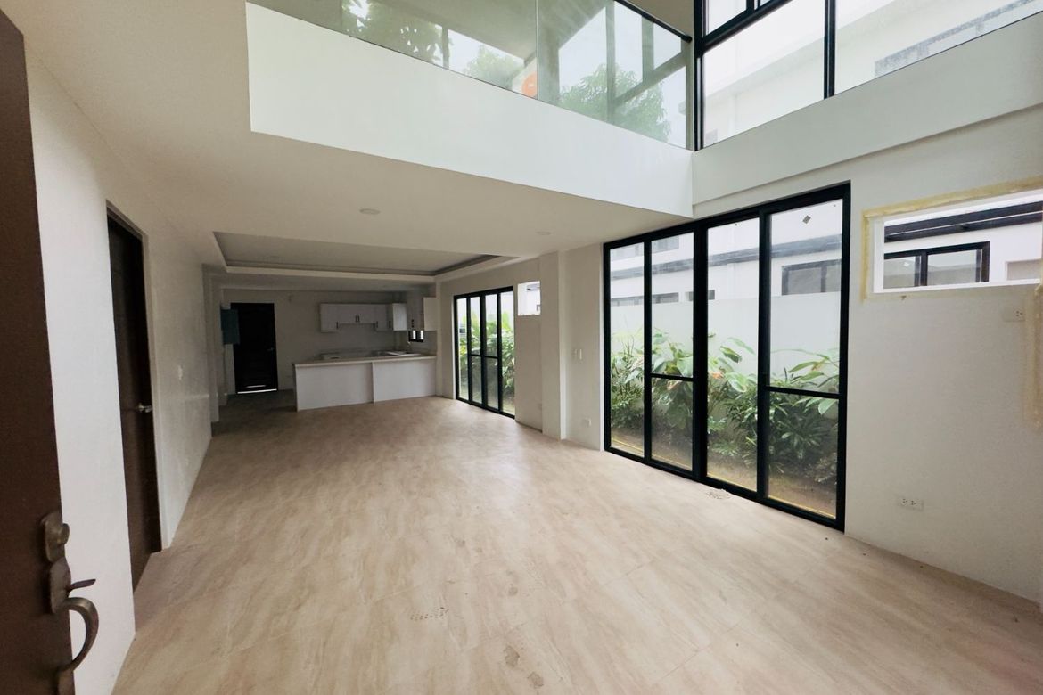 6 Bedroom House for Sale in BF Homes Parañaque, BF Homes, Parañaque, Metro Manila – photo 6