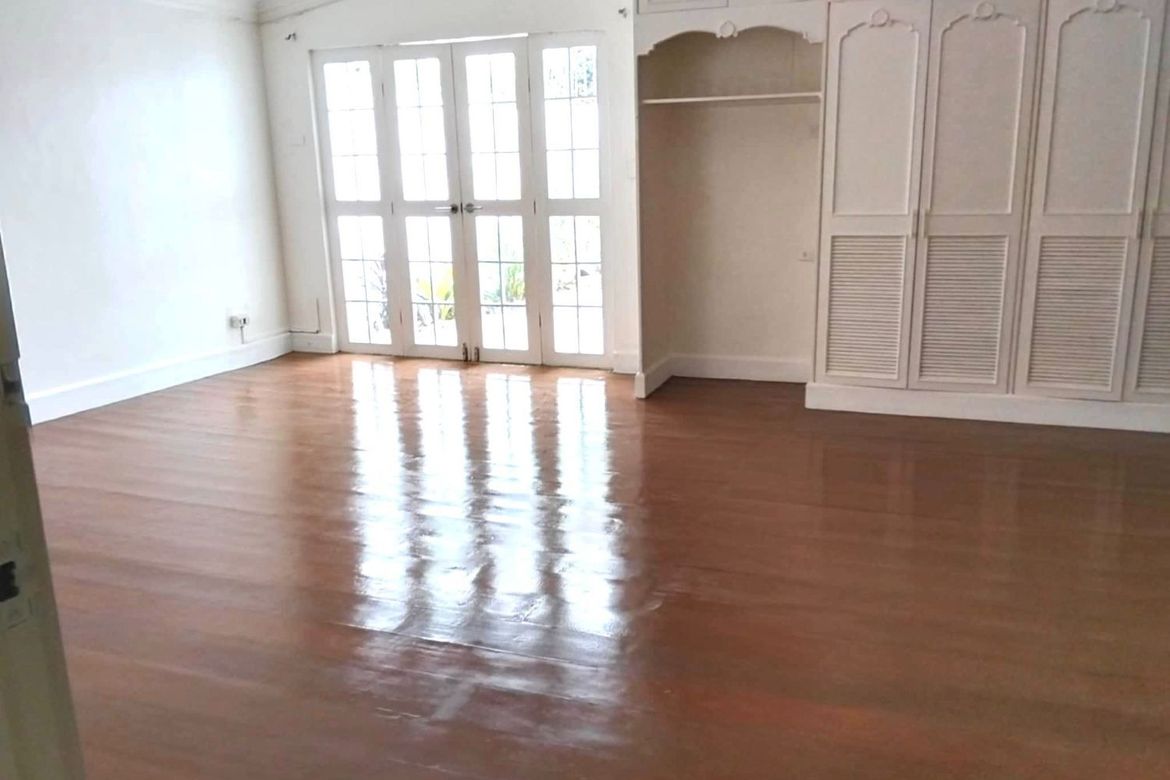 6 Bedroom House for Sale in BF Homes, Parañaque, Metro Manila – photo 3