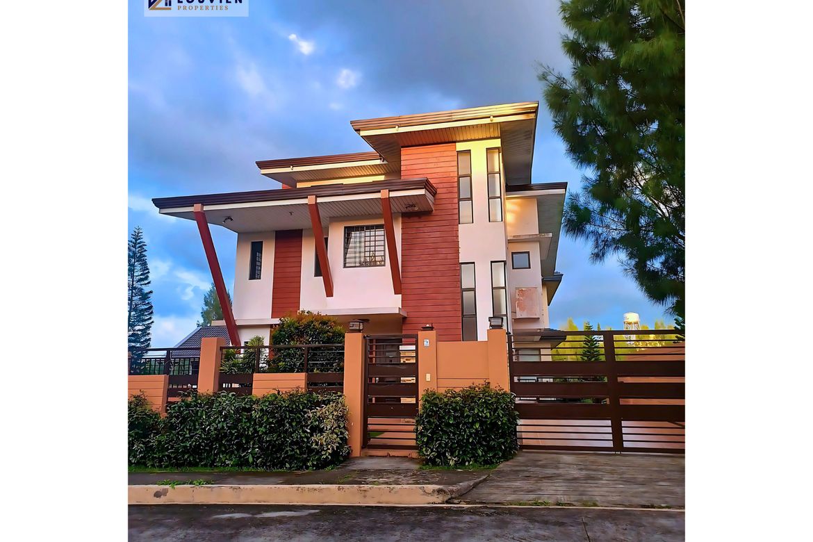 6 Bedroom House for Sale in Buck Estate, Alfonso, Cavite