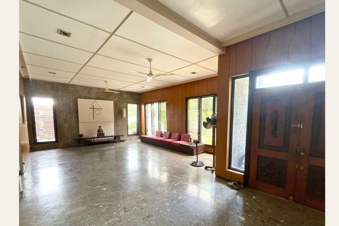 6 Bedroom House for Sale in Central, Quezon City, Metro Manila – photo 2