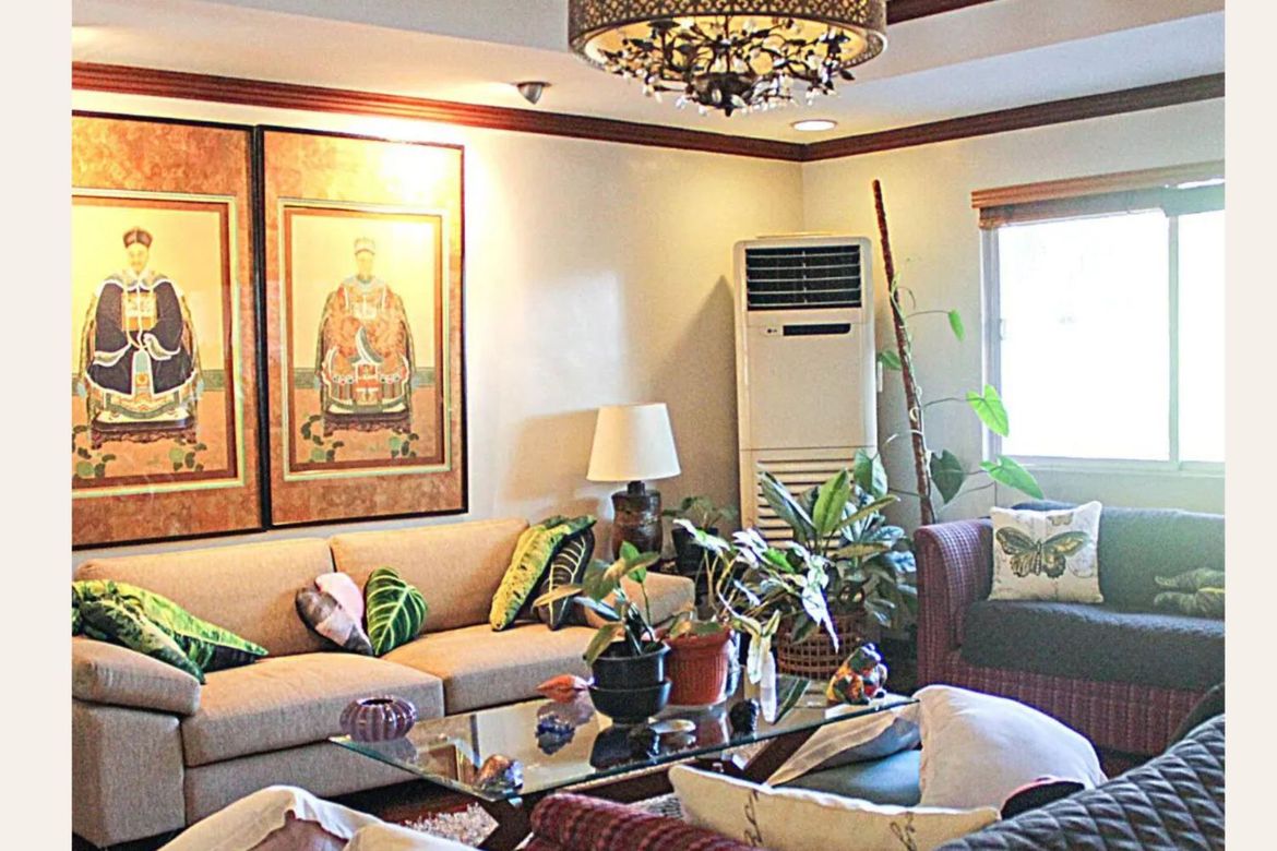 6 Bedroom House for Sale in Central, Quezon City, Metro Manila
