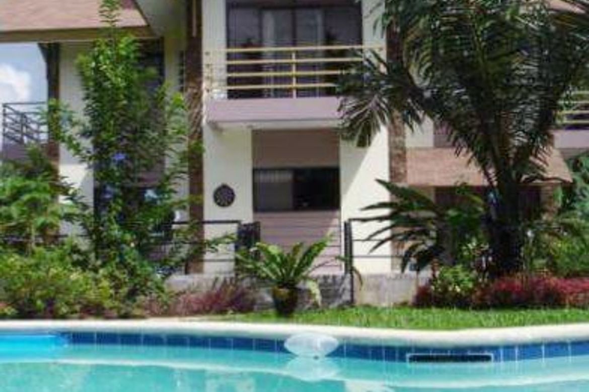 6 Bedroom House for Sale in Cuevas, Trento, Agusan del Sur