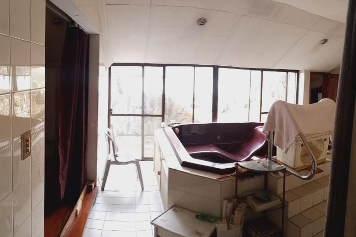 6 Bedroom House for Sale in Cupang, Muntinlupa, Metro Manila – photo 7