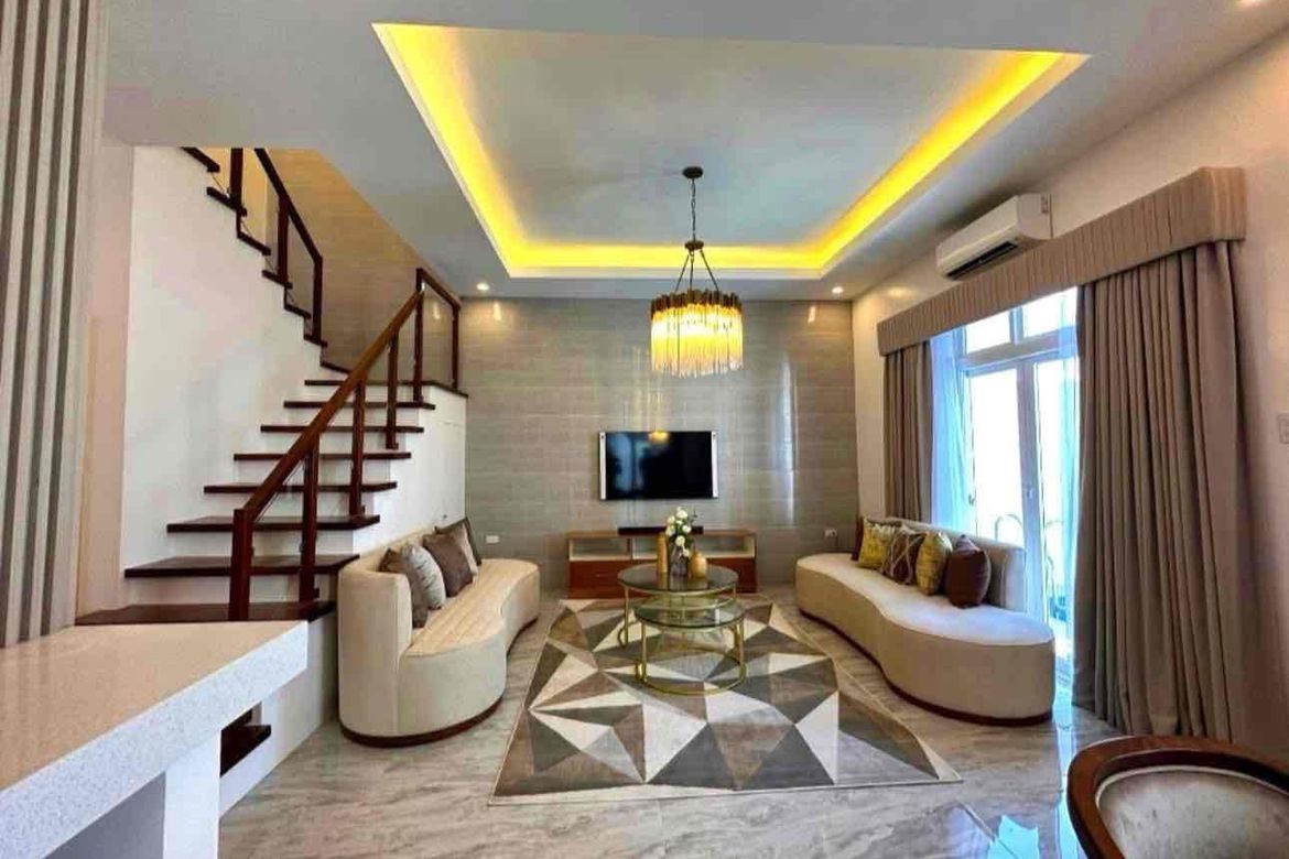 6 Bedroom House for Sale in Cutcut, Angeles, Pampanga – photo 3
